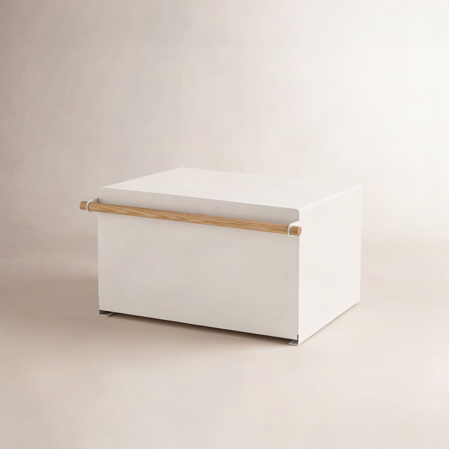 Yamazaki Home Tosca Bread Box, White