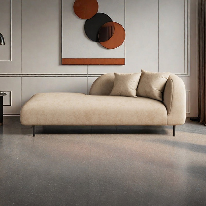 Nyllah, Orienté à droite, Beige