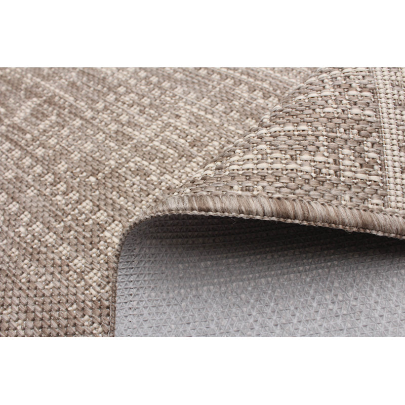 Bralon Indoor / Outdoor Rug, Runner 2'2" x 6'7"