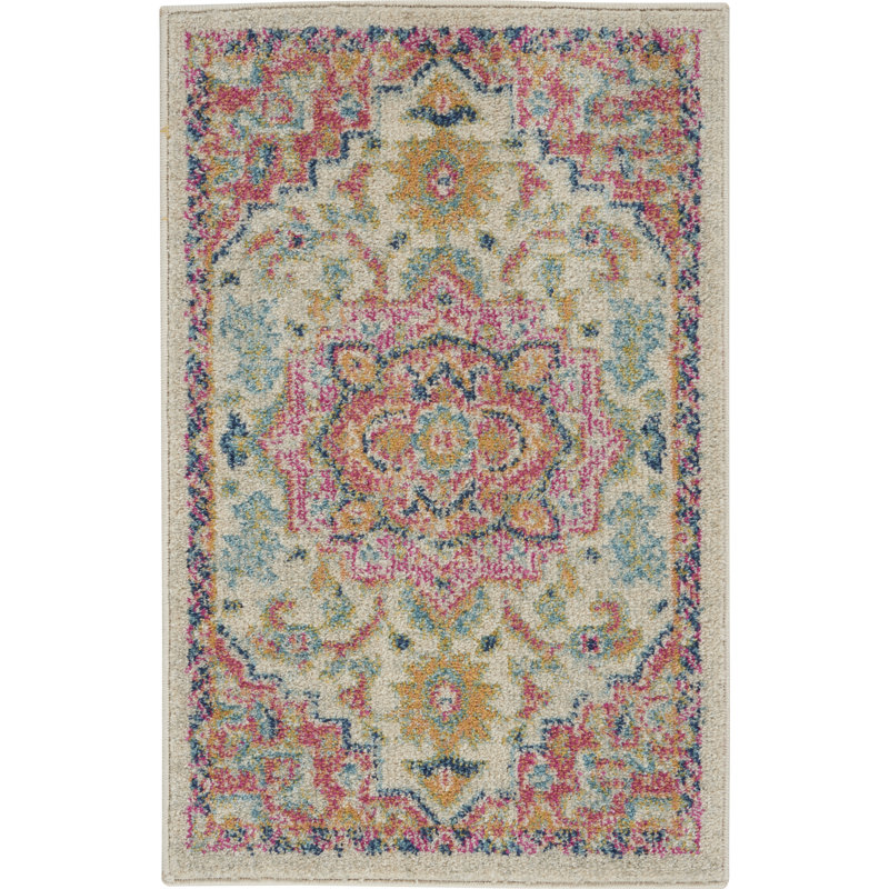 Oriental Indoor Rug, Rectangle 1'10" x 2'10"