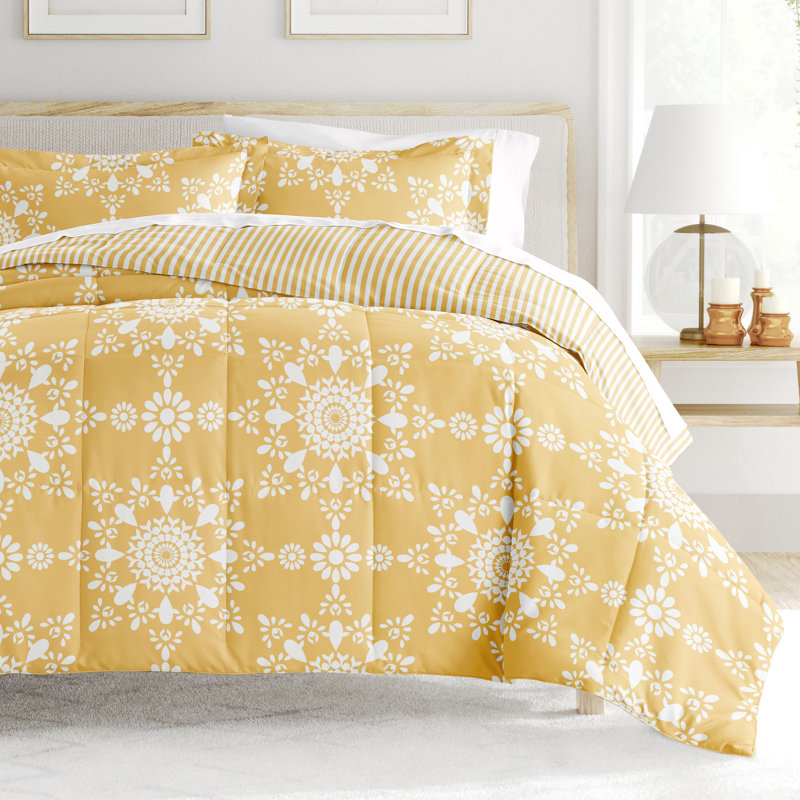 Yellow and White Floral Reversible King Down Alternative Comforter Set