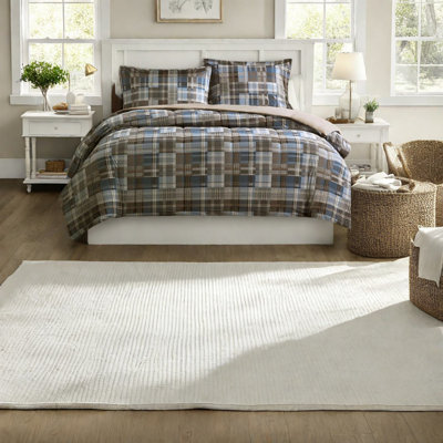 Cozy Bedding Sets, Soft Microfiber With Plaid Style For Comfortable Home