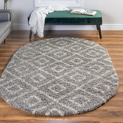 Azbill Geometric Indoor Rug