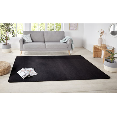 Nasty Tufted Black Rug