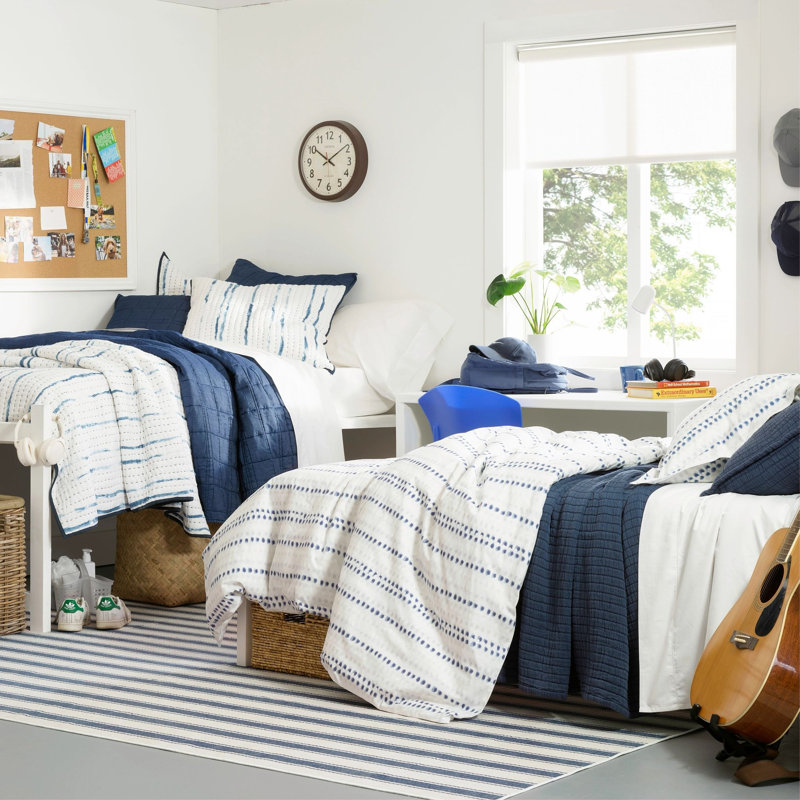 Blue Awning Stripe Machine Washable Rug, Rectangle 8'6" x 11'6"