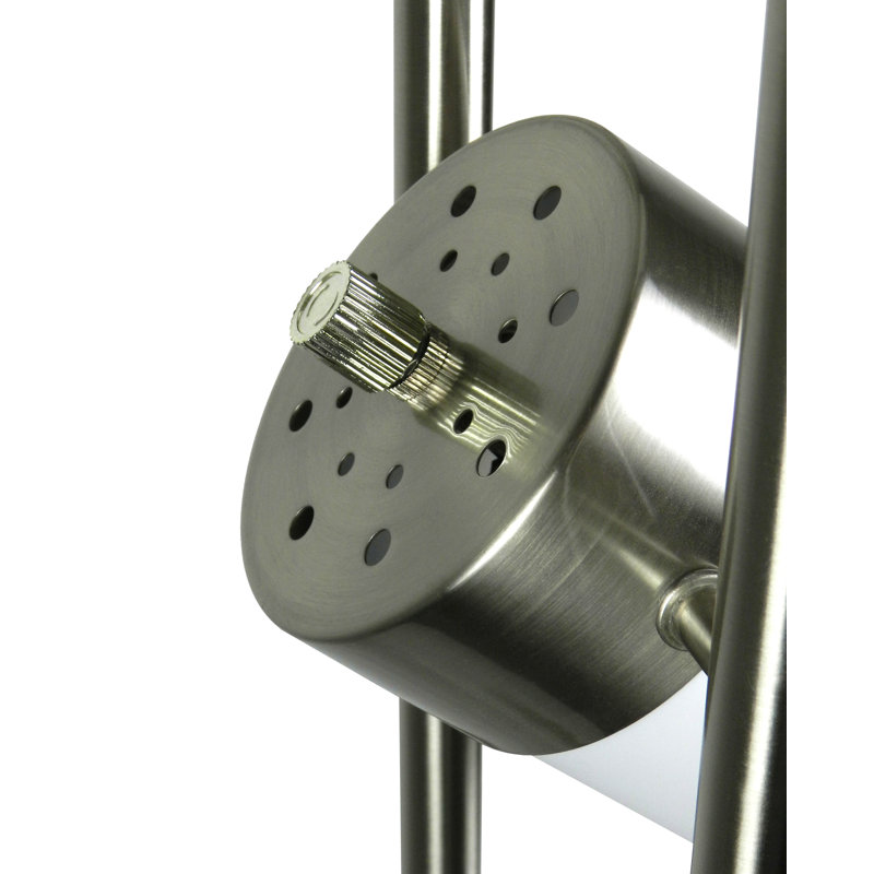 65 po de hauteur à 3 têtes blanches avec lampe de plancher réglable dans les deux sens (1 pièce / pièce / 1,10 pi cu / 12,32 lb / pi³)