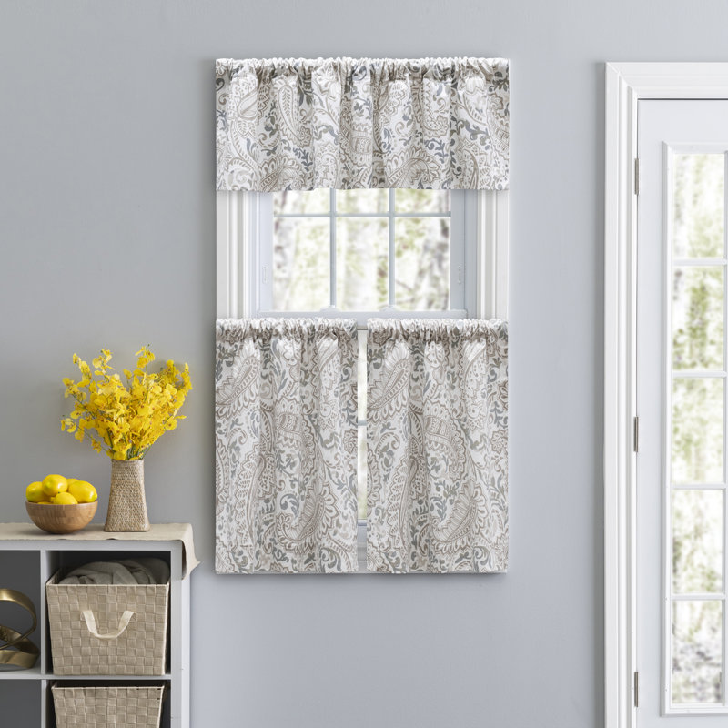 Miyisha Cotton Paisley Tailored Cafe Curtain, 50" W x 36" L