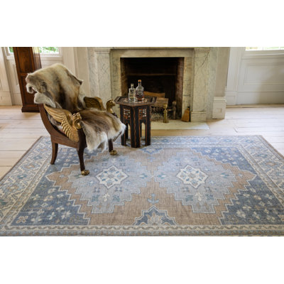 Beige Blue Hand-Woven Oriental Rug