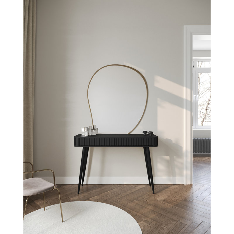 Berta Dressing Table