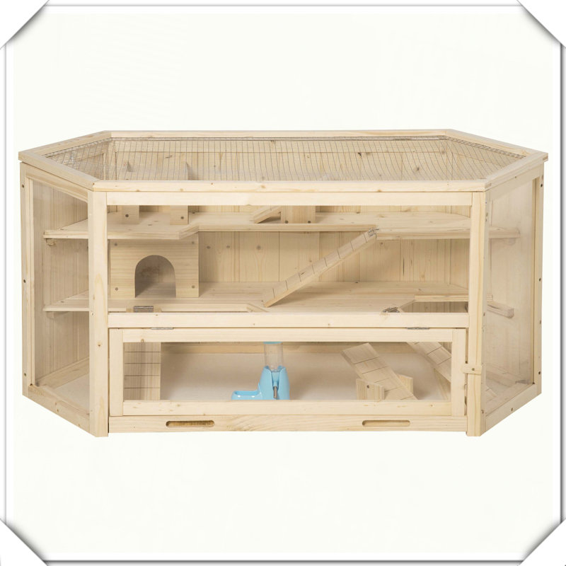 Maisonnette en bois à 3 niveaux