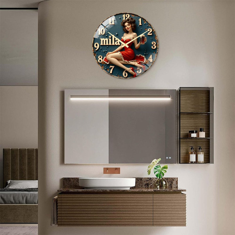Horloge murale rétro en pin