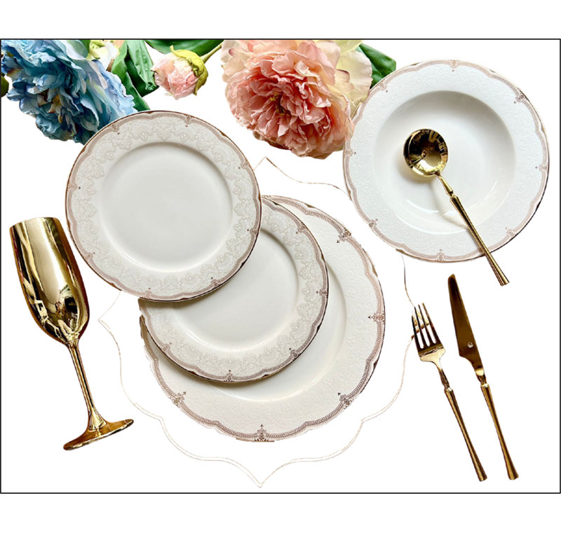 Everson 24 Piece Dinnerware Set, Service for 6, Vintage Lace
