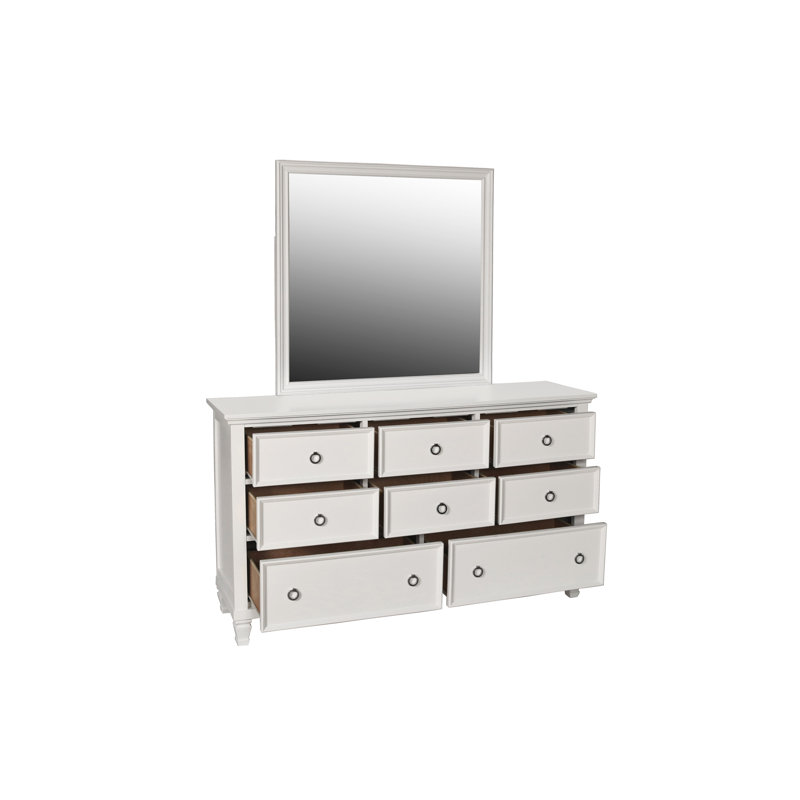 Gilpin 8 - Drawer Dresser, White