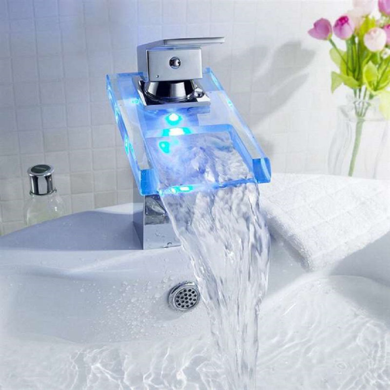 Touchless Commercial Faucet Efficient Water Control for Public High Traffic Areas