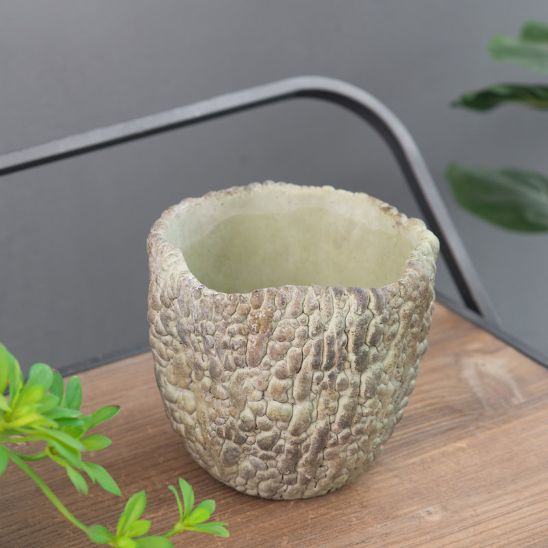 Pot à fleurs en ciment Berube, H 6,1 po x l 6,5 po x P 6,5 po