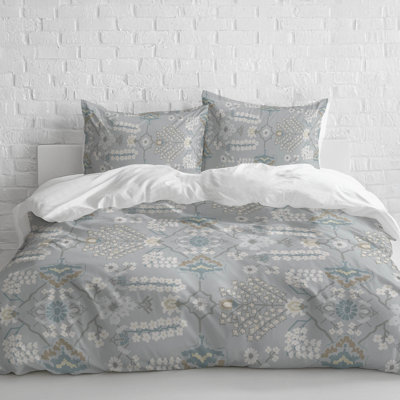 Zoey Lightweight Comforter Set