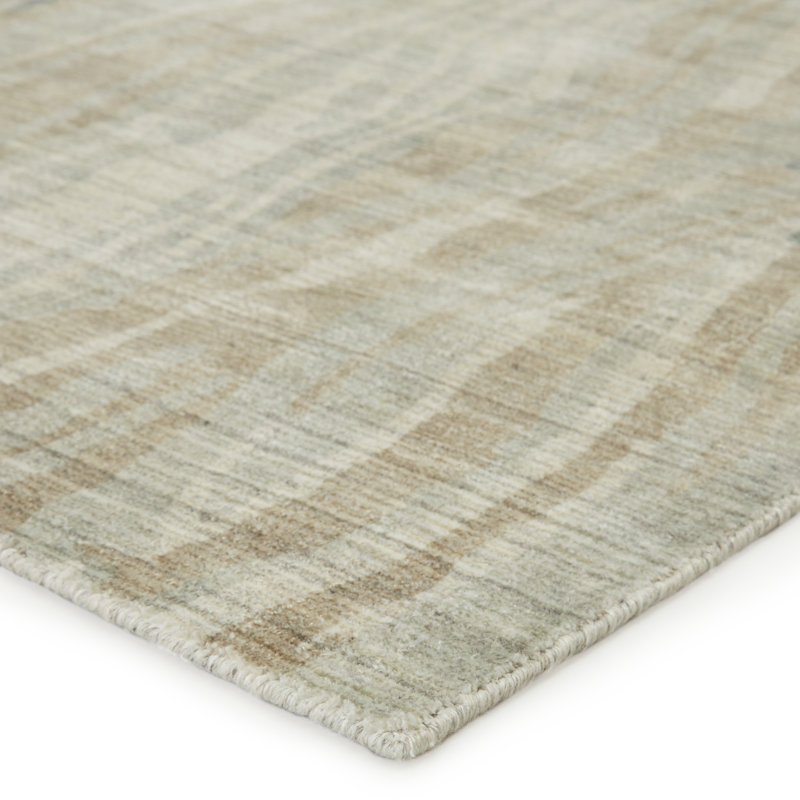 Brentwood Area Rug in Gray, Rectangle 5' x 8'