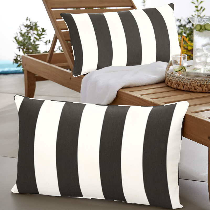 Housse de coussin d'extérieur rectangulaire Bridger, Cabana classique à rayures noires Sunbrella®, H 12 po x l 24 po