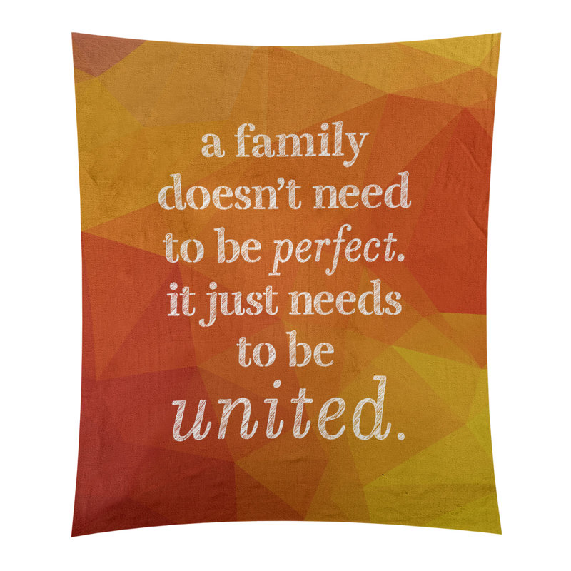 Tapisserie en polyester en faux gemme love quote, H 104 po x l 88 po, Ambre