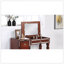 Ensemble de meuble-lavabo traditionnel en cerisier avec tiroirs de rangement et tabouret
