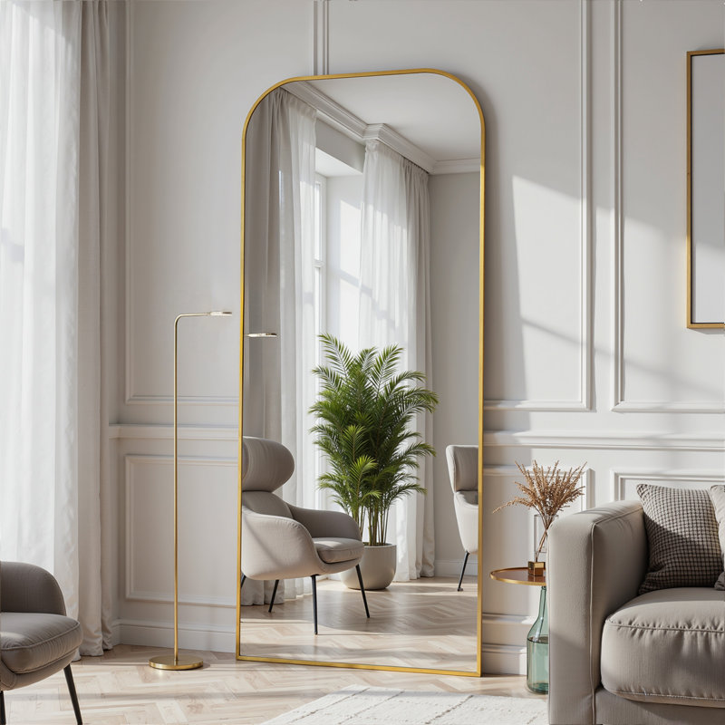 Miroir surdimensionné arqué en métal surdimensionné, Doré, 71 po x 26 po