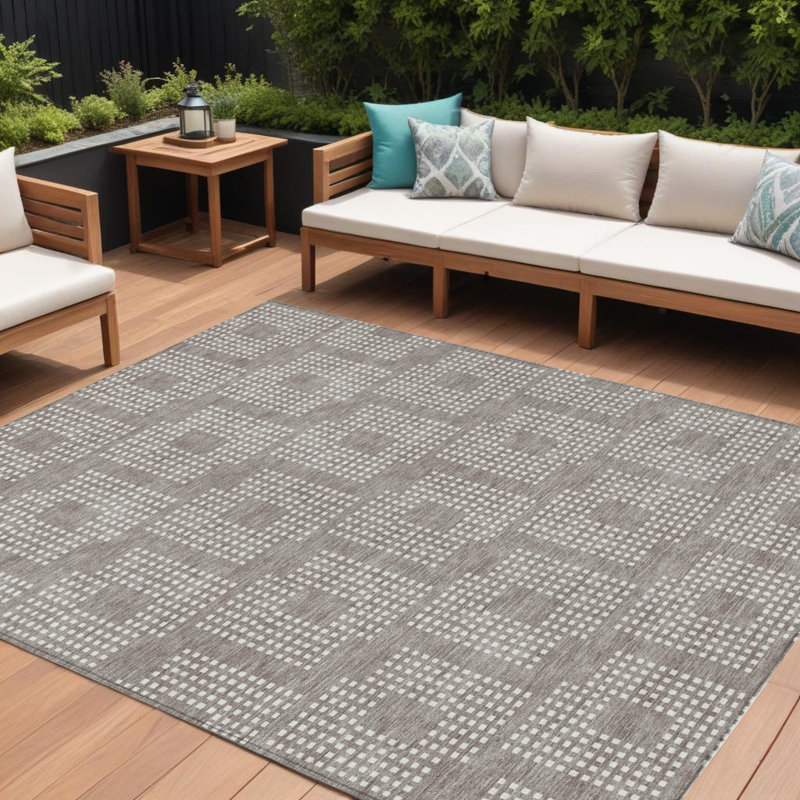 Tapis intérieur / extérieur lavable 8 pi x 10 pi taupe et ivoire