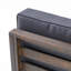 Caractéristique de salon unique, chaise d'appoint distinctive-187653179