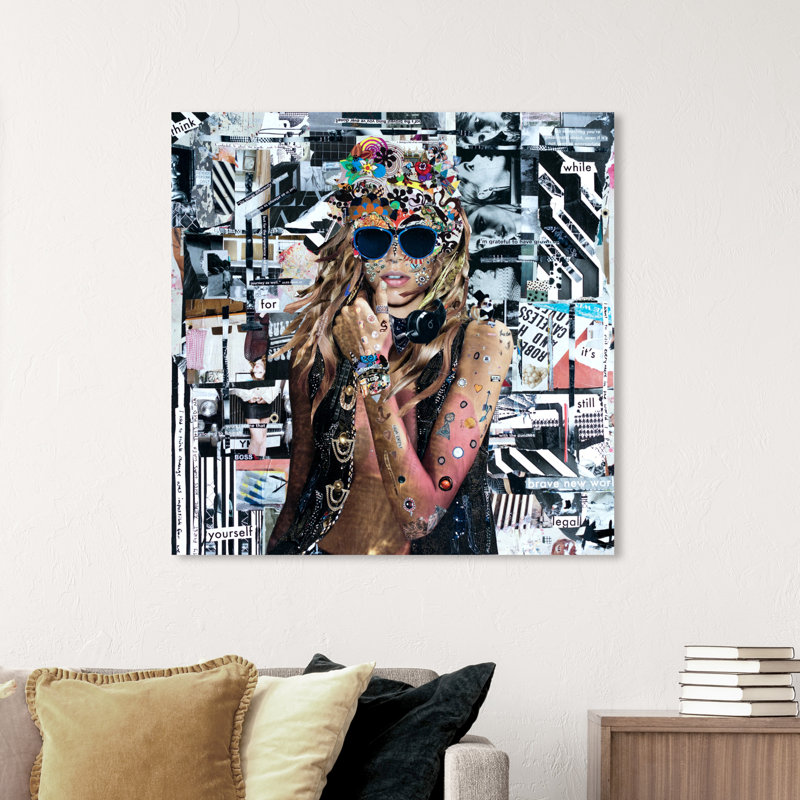 «Brave New World», impression sur toile, H 20 po x l 20 po x P 1,5 po
