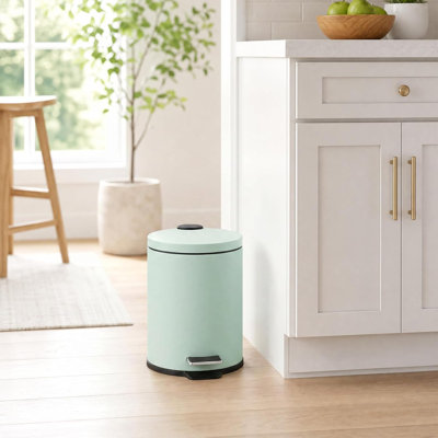Poubelle de salle de bain ronde avec couvercle à fermeture en douceur 5 L / 1,3 gal | Pédale de marche, seau intérieur amovible, acier inoxydable brossé, pour bureau, chambre à coucher, toilette, salle de séjour, vert
