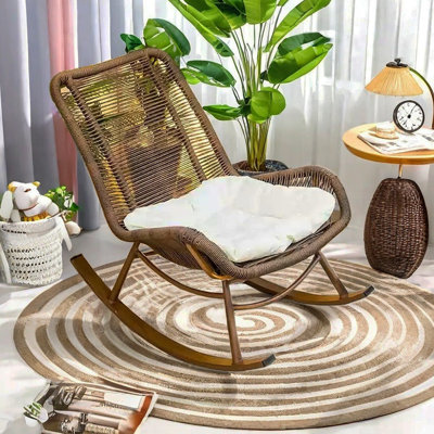 Chaise berçante en PE