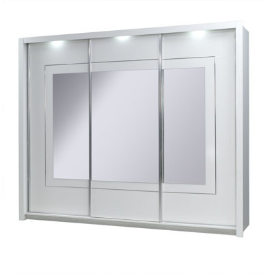 Laminate Wardrobe