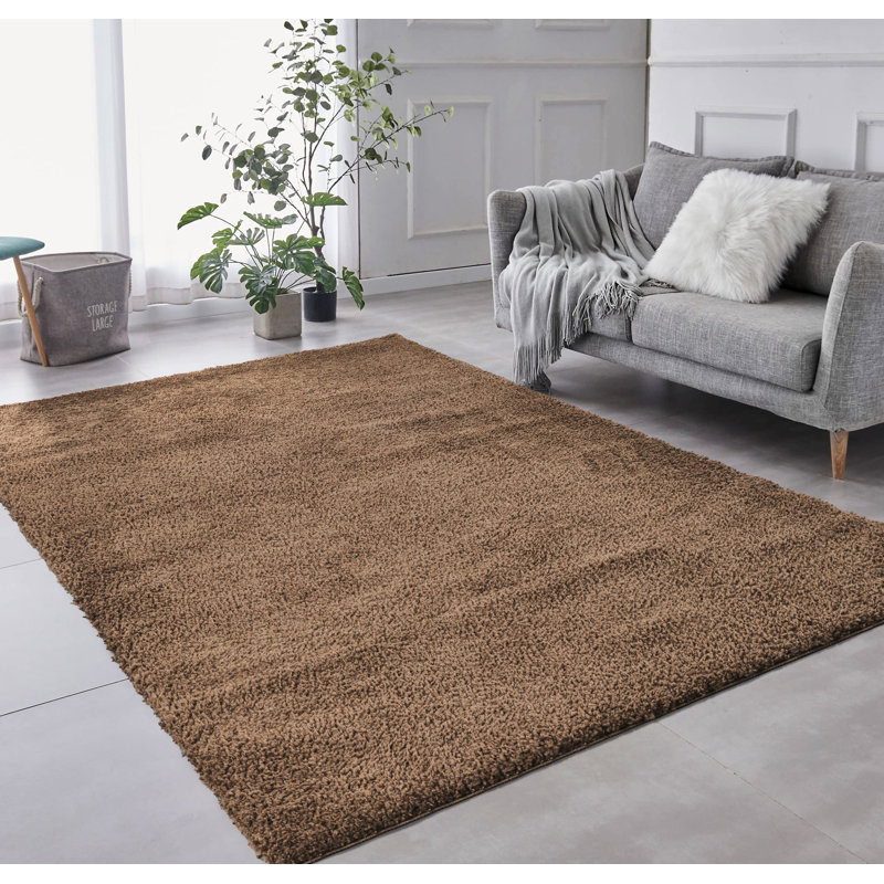 Tapis lavable brun uni moderne à poils longs, Brun /, 4 pi 10 po x 8 pi 0 po