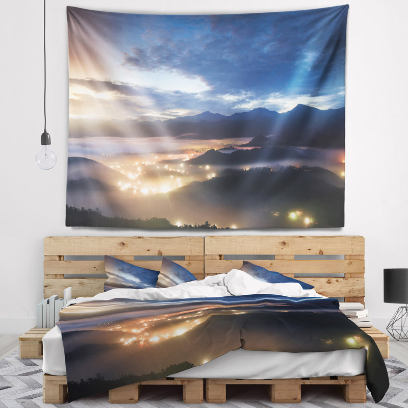 Tapisserie en polyester avec accessoires suspendus en polyester inclus, H 32 po x l 39 po
