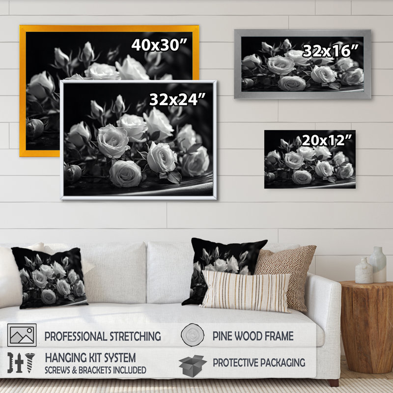 Jardin gris des roses III Jardin gris des roses III, H 16 po x l 32 po x P 1 po, Cadre flottant doré