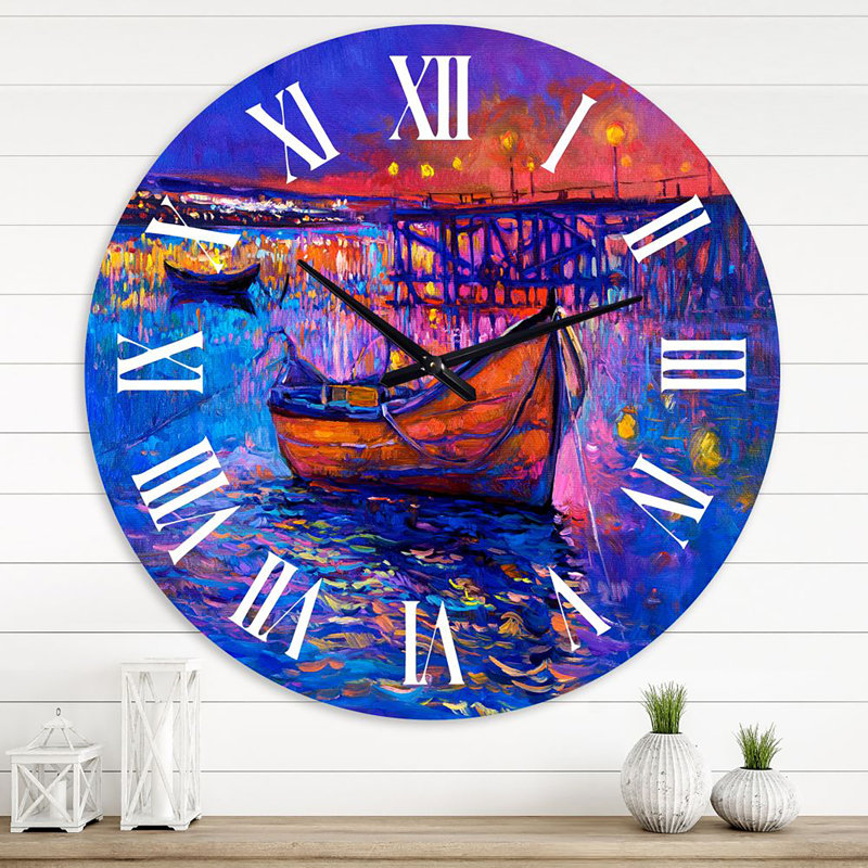 Petits bateaux arrivant à la côte pendant le coucher du soleil VI - Horloge murale de ferme, Médium