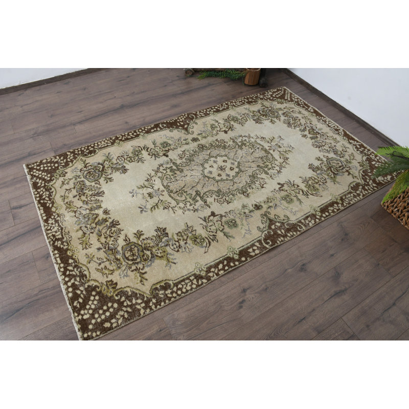 Tapis beige en patchwork de laine rétro 44,9 x 77,6 po