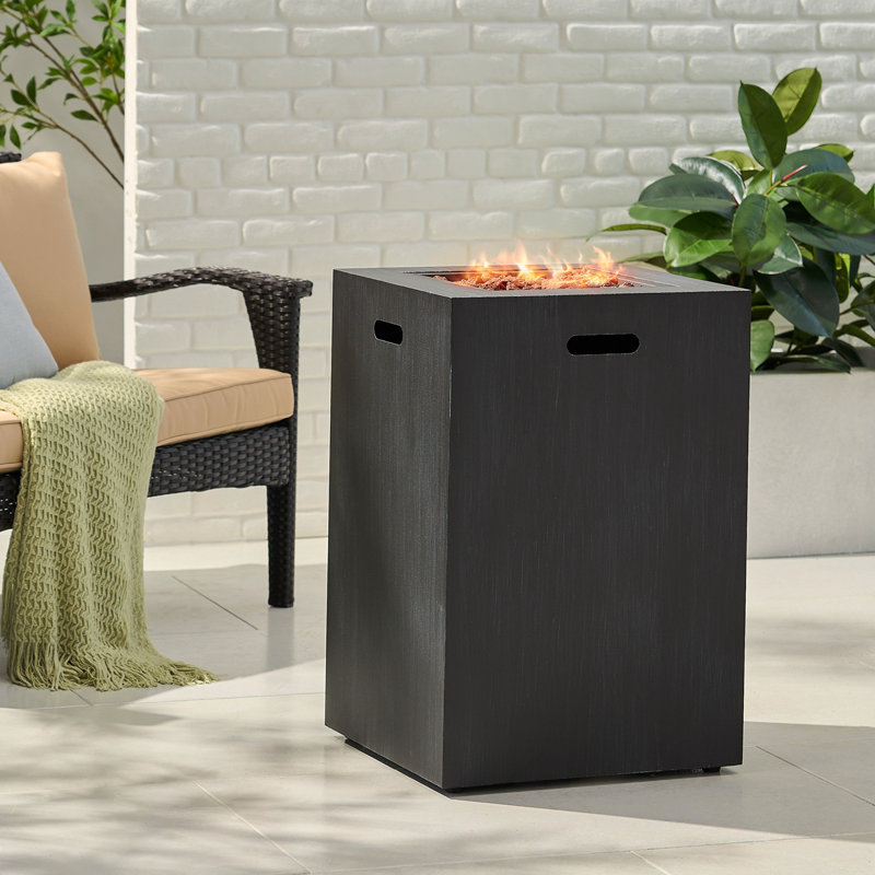 Foyer d'extérieur 19,5 "au propane 30 000 BTU, réservoir à l'intérieur, noir brossé