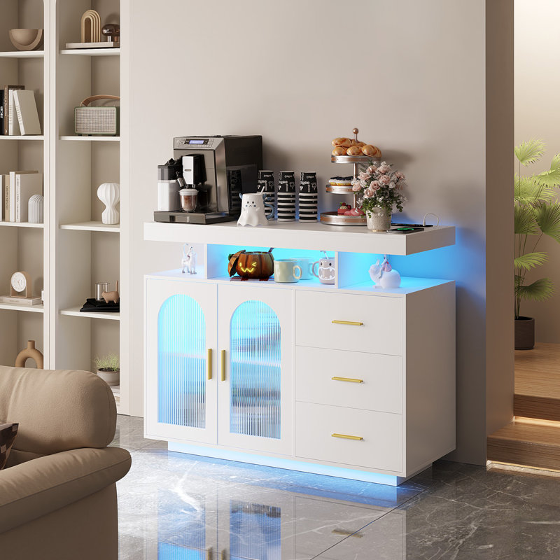 Buffet de 39,37 po Katracy avec lumières DEL RVB, chargement sans fil, ports USB et capteur de mouvement, Blanc
