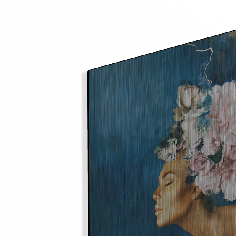  «Gold On Blue Couture» par Design Fabrikken, art mural en métal, H 24 po x l 16 po