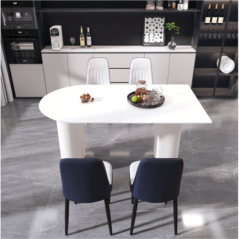 Ensemble de table de salle à manger de 63 po en bois aggloméré de style crème moderne et en polyuréthane 63 po. Assemblez l'ensemble de chaises de bureau et de pieds en métal noir, convenant à la maison et à la cuisine.