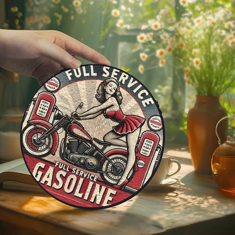 Rétro pin-up sur vitrail pour fenêtre, 6,3 x 6,3 po (16 x 16 cm)