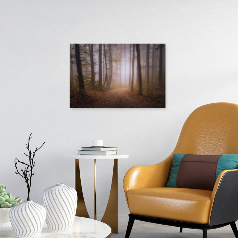 Chemin enchanté en forêt, impression d'art mural onirique, éthéré et mystique représentant une forêt d'automne