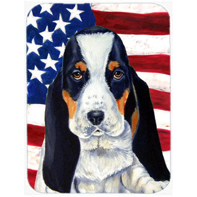 Trinx Patriotic USA American Flag with Basset Hound Glass Cutting Board