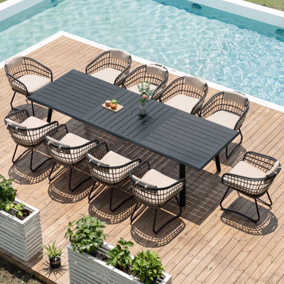 Ensemble repas pour 10 personnes en aluminium avec coussins amovibles et trou pour parasol