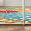 Tapis intérieur / extérieur vert / rouge / orange à motif floral Miraloma-1988820964