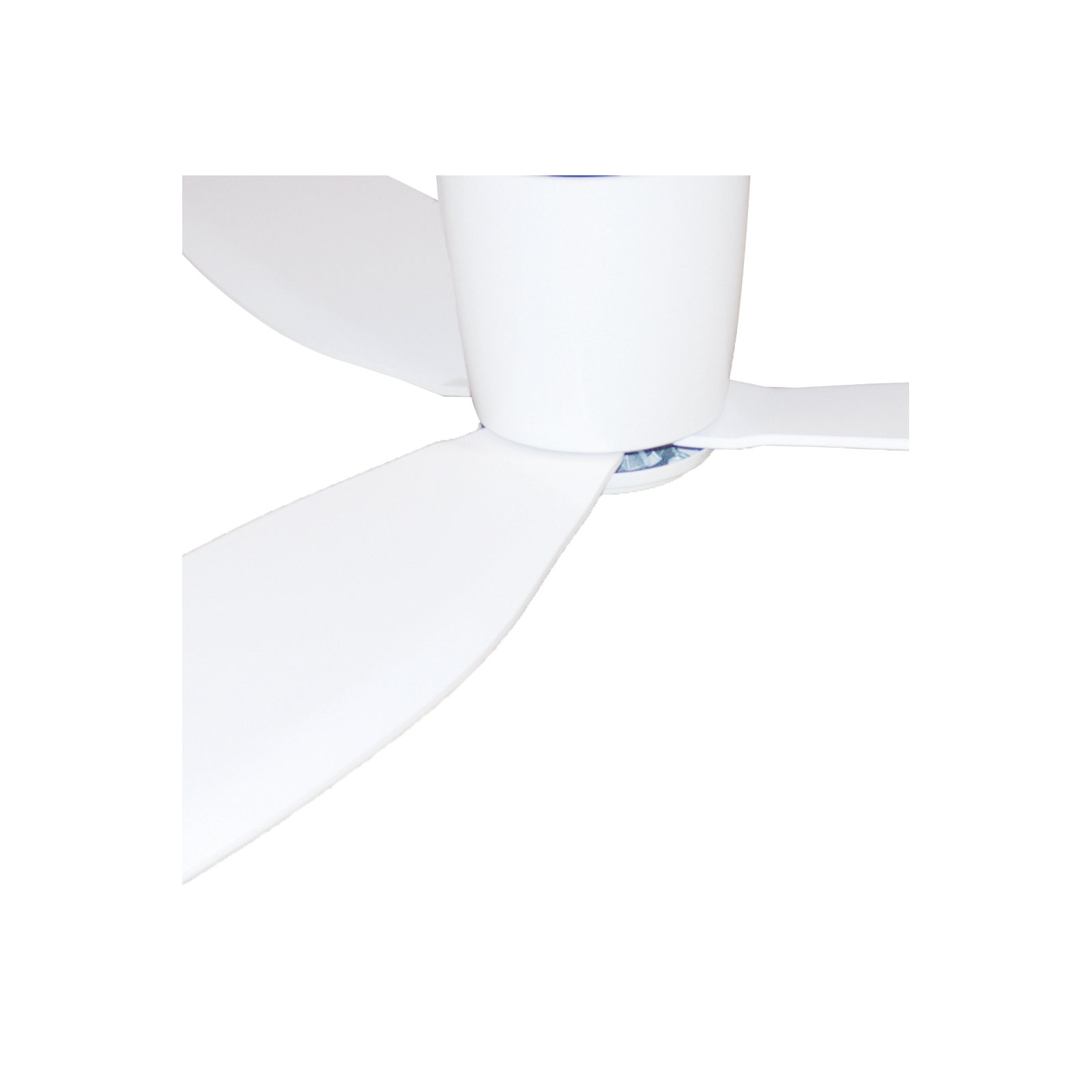Hardy 3 - Blade Flush Mount Ceiling Fan with Remote Control, White