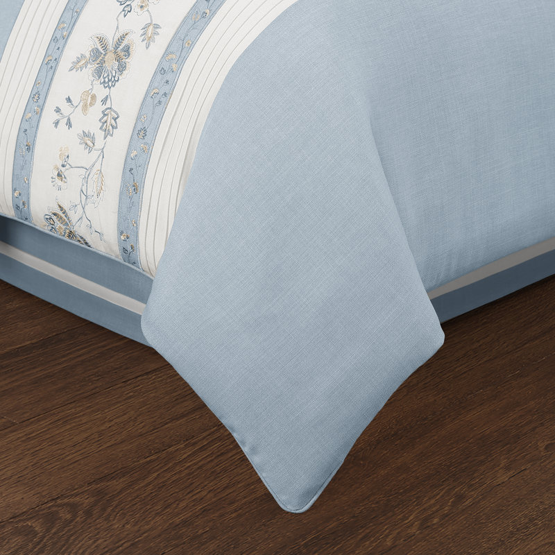 Garden Bloom King 4Pc. Comforter Set, King Bedding Set + 3 Additional Pieces