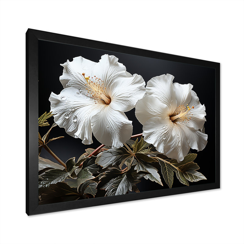 Fleurs d'hibiscus illuminées par Moonlig I sur toile, Cadre simple noir, H 24 po x l 32 po x P 1 po