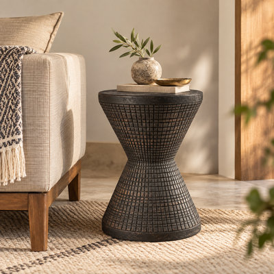 Table de bout en bois massif | Table de bout artisanale fabriquée à la main | 16 x 16 x 22 po | Décoration de salon