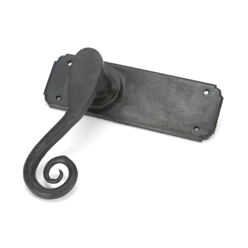 Monkeytail Lever Latch Set, Beeswax